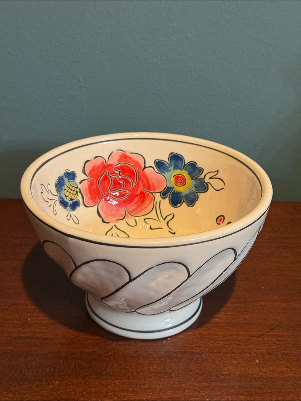 Anthropologie Molly Hatch Floral Peony Portrait Footed Bowl